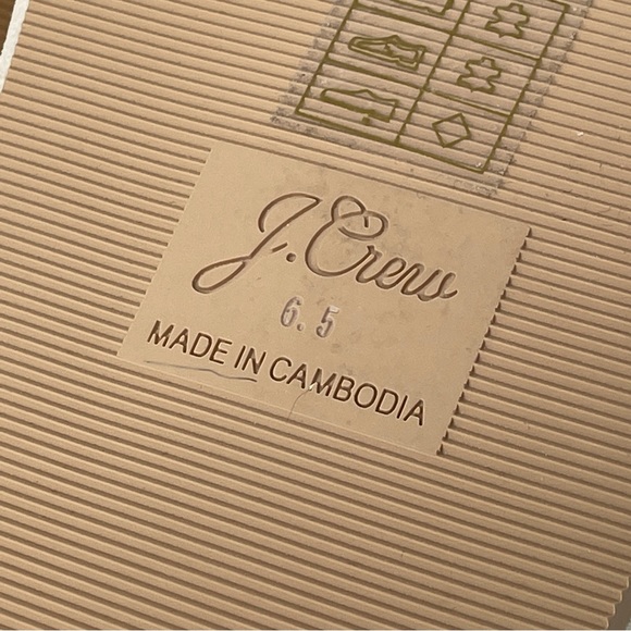 J Crew Size 6.5 Woman’s Suede Mule Shoes - Picture 8 of 8